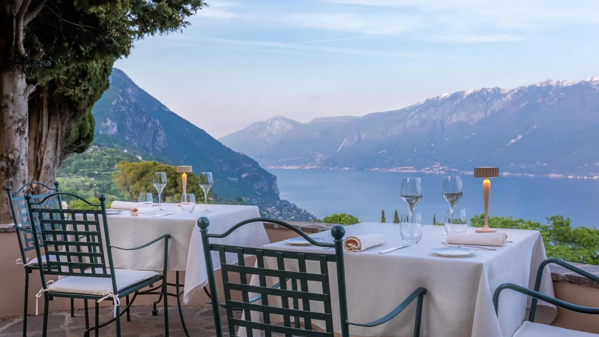 Boutique Hotel Villa Sostaga Gargnano 5*,