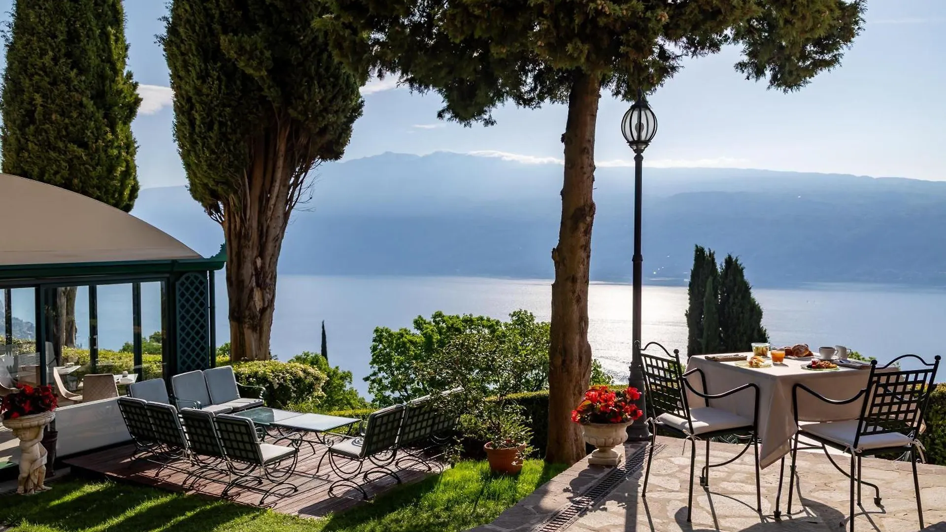 Boutique Hotel Villa Sostaga Gargnano