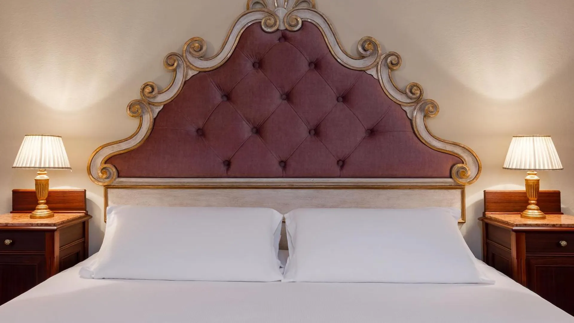 Boutique Hotel Villa Sostaga Gargnano 5*,