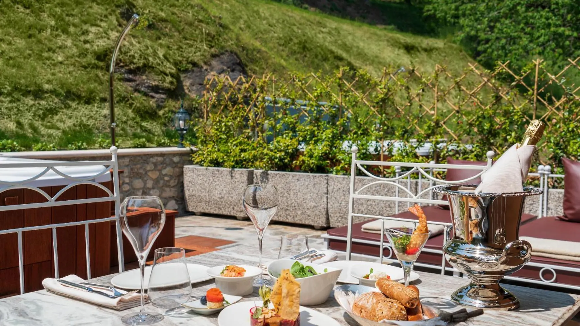 Boutique Hotel Villa Sostaga Gargnano