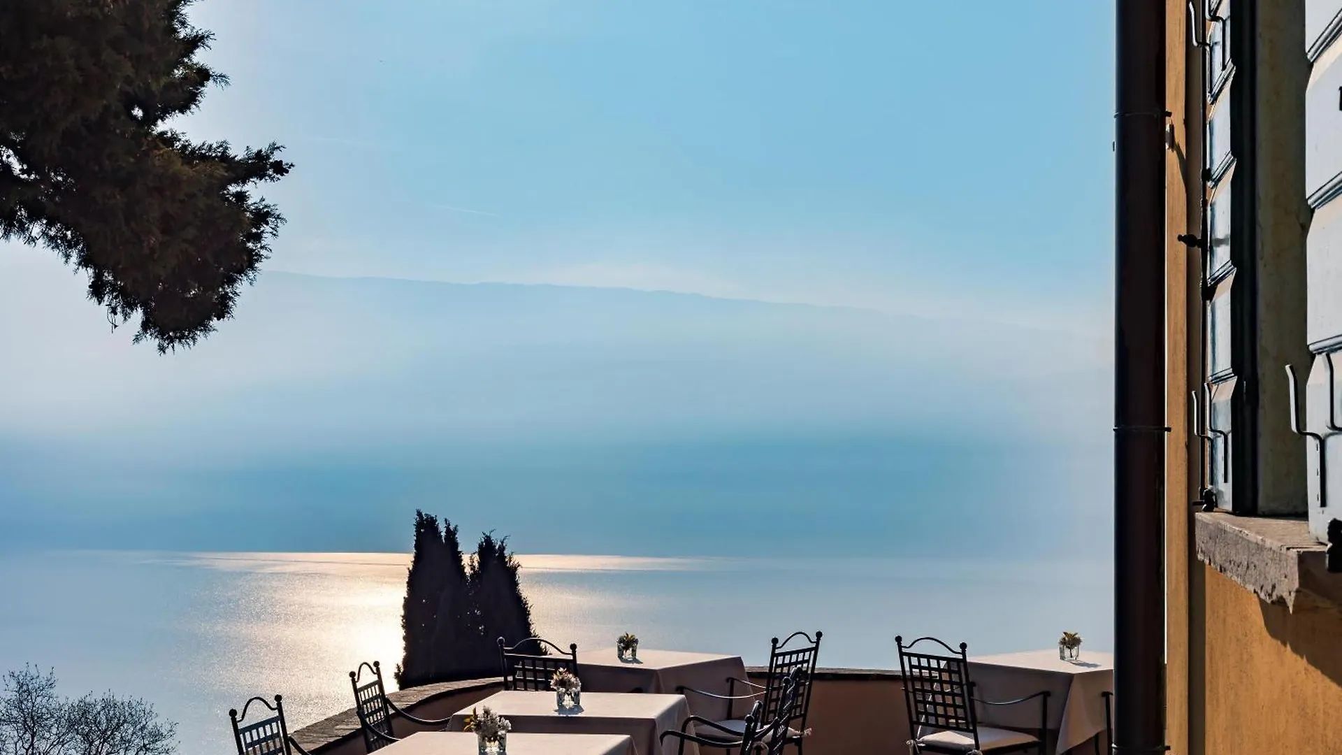 Boutique Hotel Villa Sostaga غارنانو إيطاليا