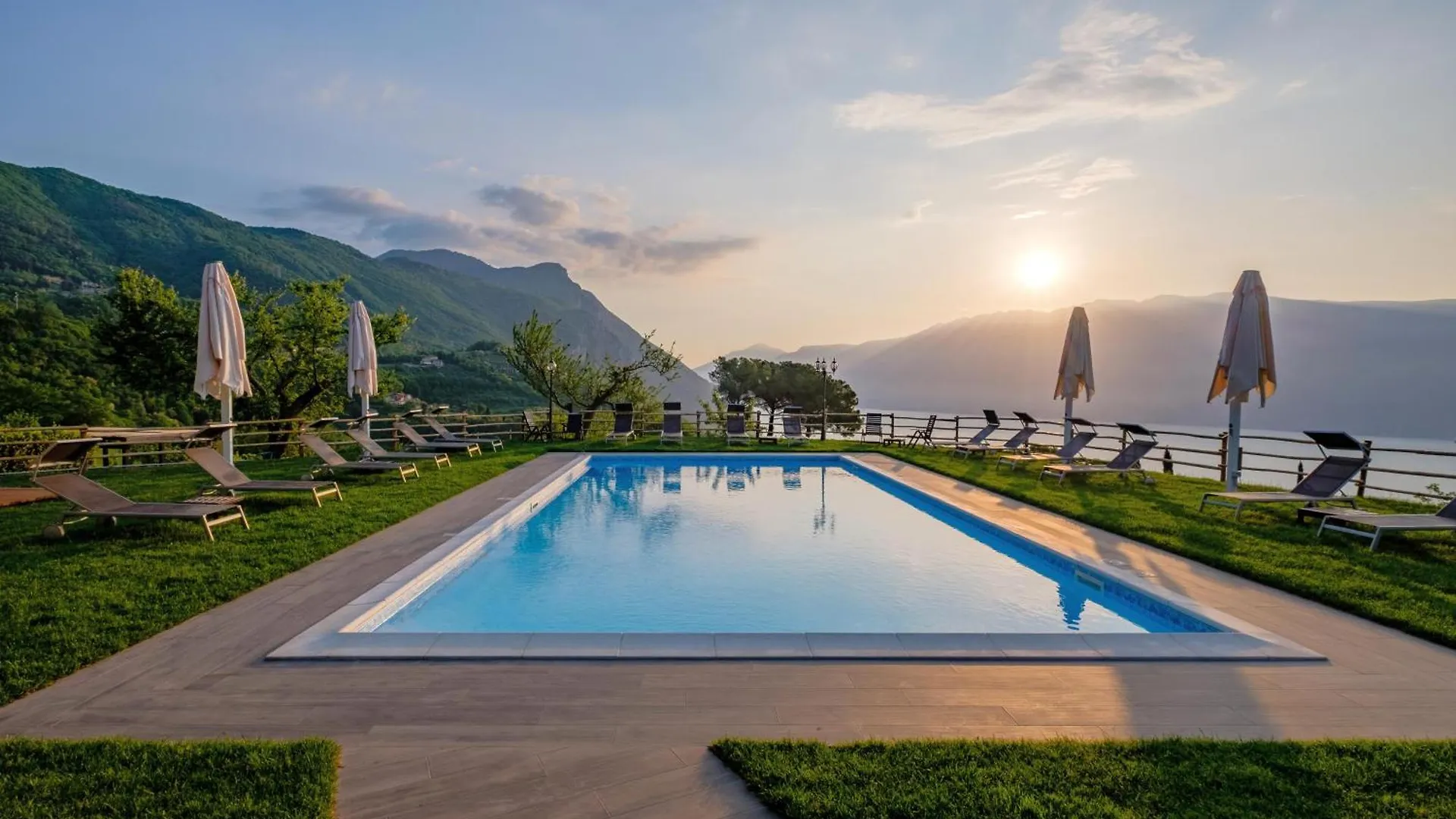 Boutique Hotel Villa Sostaga Gargnano