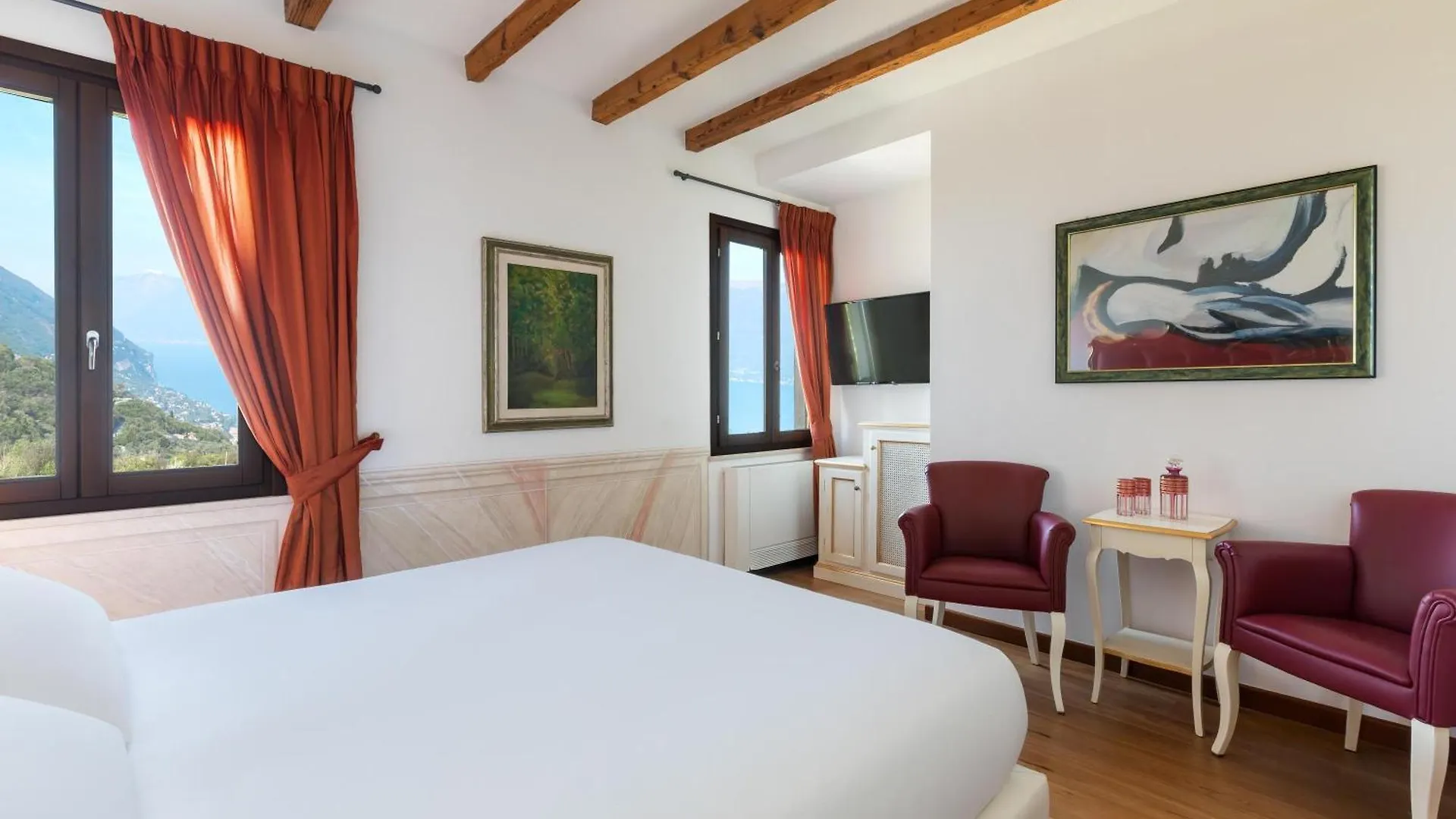 Boutique Hotel Villa Sostaga Gargnano 5*,  Italy