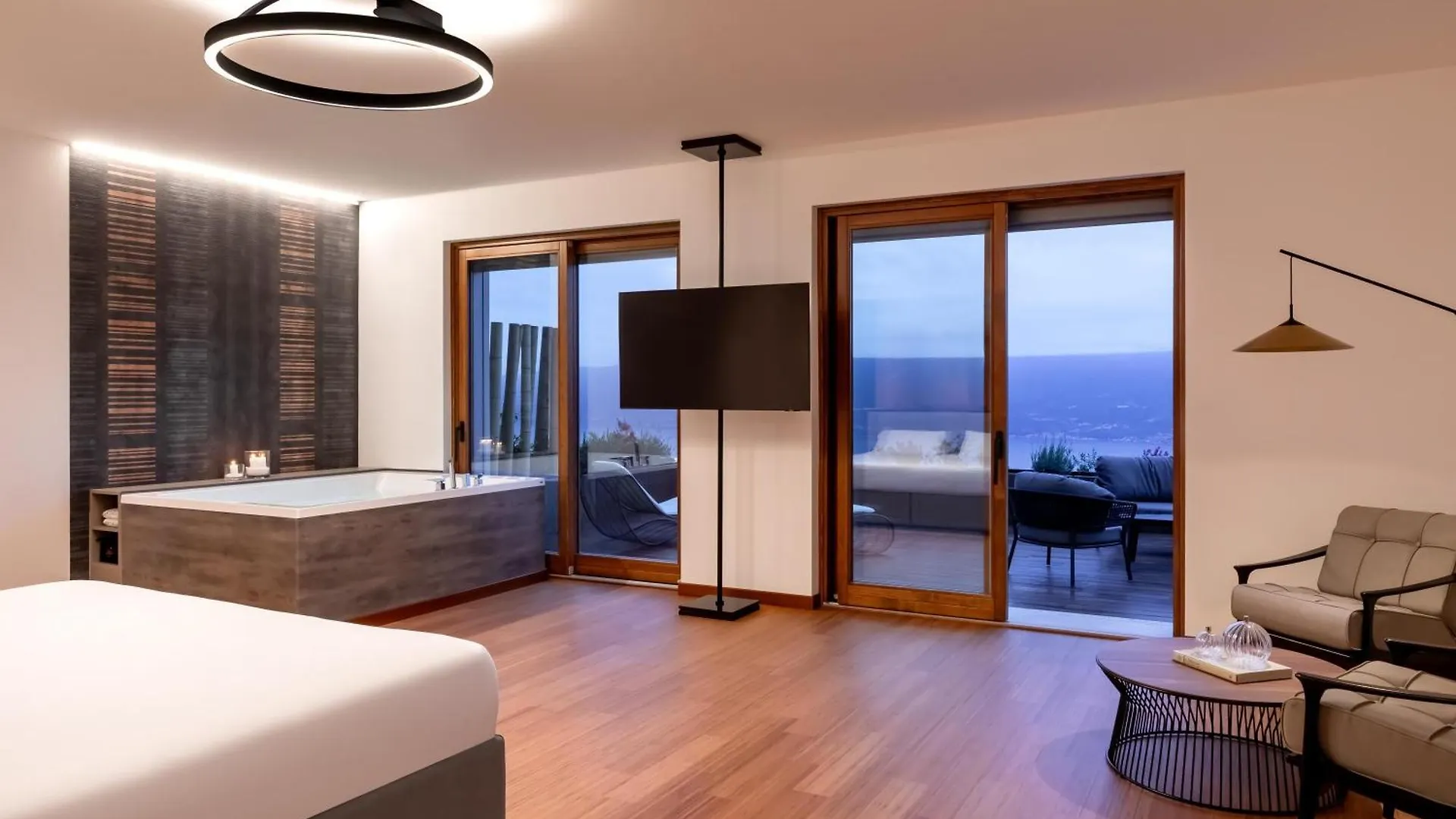 Boutique Hotel Villa Sostaga Gargnano Italy